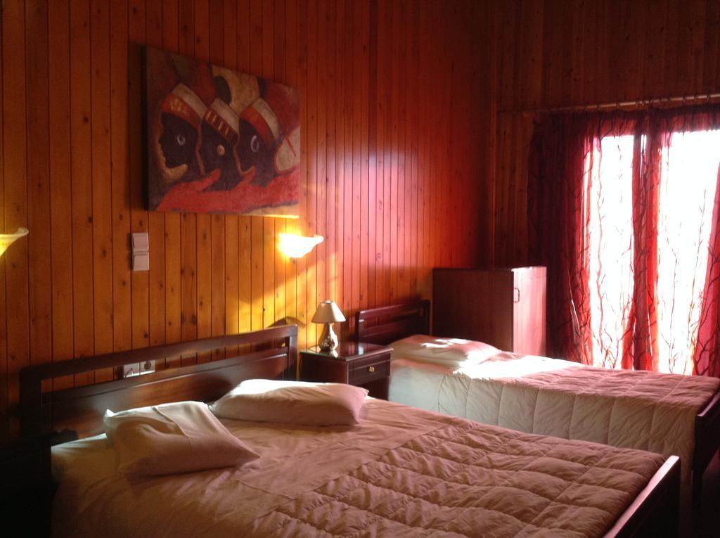 Hotel Lefas Delphi Bagian luar foto